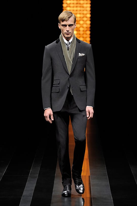 ʥɶʿ Canali 2012ﶬϵװƷ