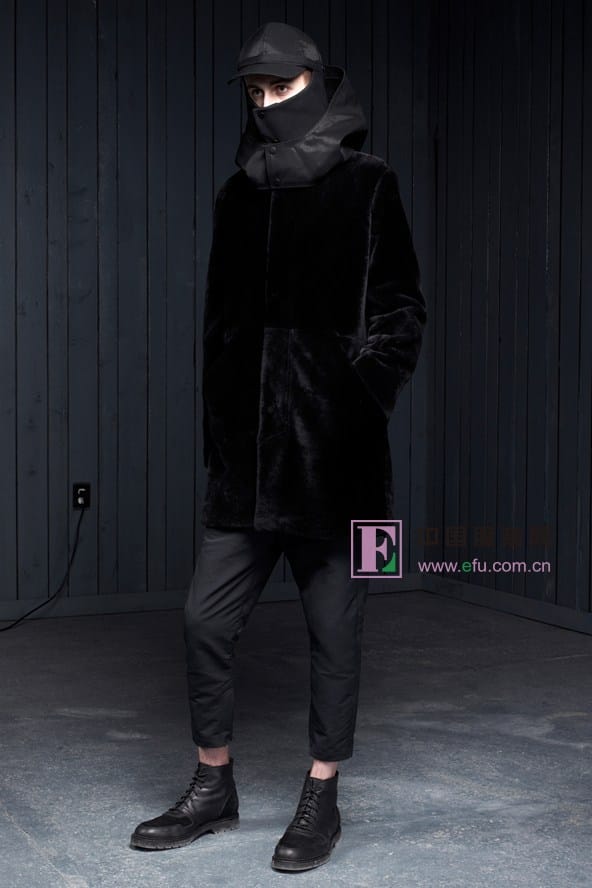 ʱ2013120գAlexander WangҹʣڰﶬװϵеLookbook˰ҺAlexander WangʱˣƷһĸˮ׼ʱװǰصʶ