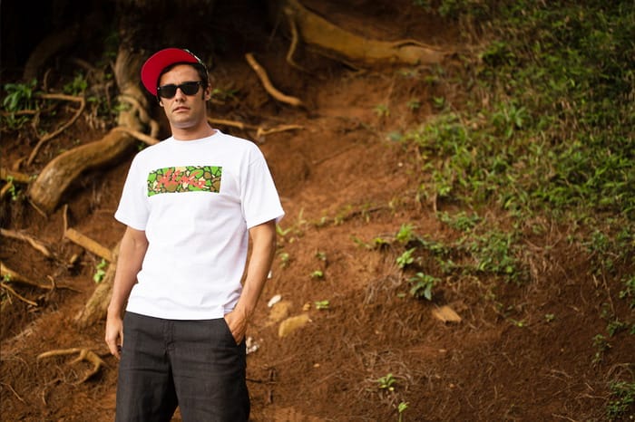 POW WOW  FITTED HAWAII 2013 ϵ(ͼ)HAWAIIFITTEDPOWWOWTee