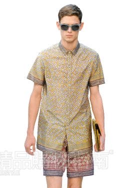 ż| SHORT SLEEVED SHIRT  Ľ