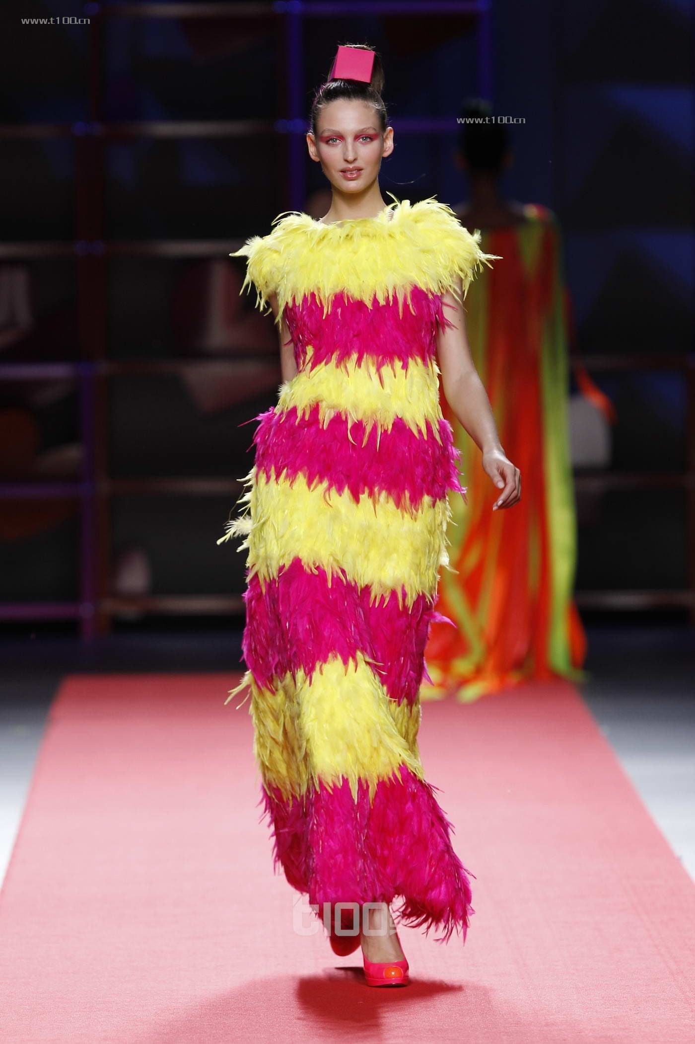 ʱװAgatha Ruiz de la PRADA 2012ﶬϵƷ