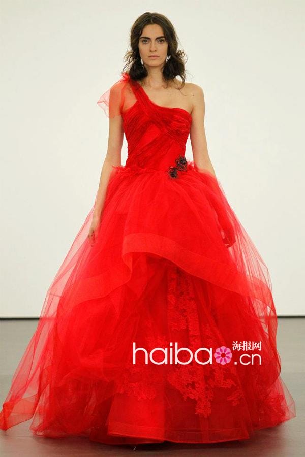 ޱޱ (Vera Wang) ɴ2013ϵб̬ŦԼɴܣȫɫλǷ룿VeraWang֪лɴ