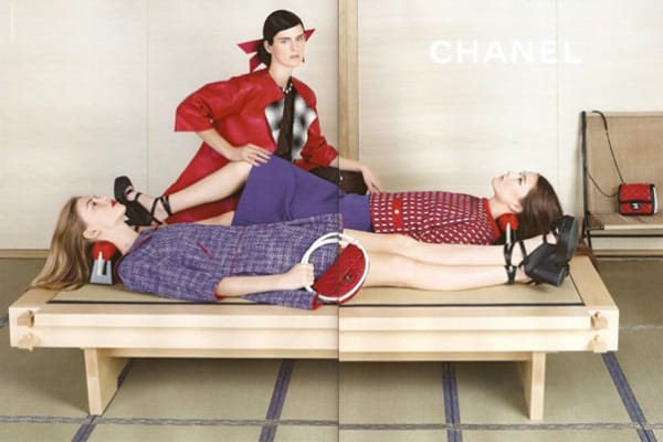 ζChanel 2013 ĸ״ҹƬ(ͼ)ChanelģضŮLagerfeld