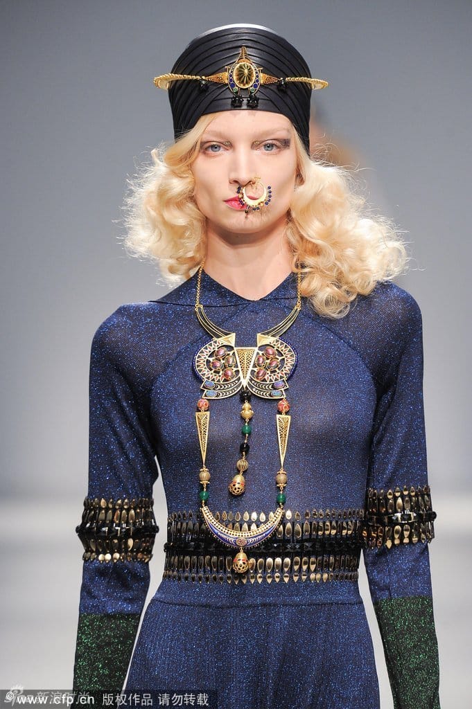 Manish Arora¶ ģشɫǻԶ(ͼ)ManishAroraǻģ