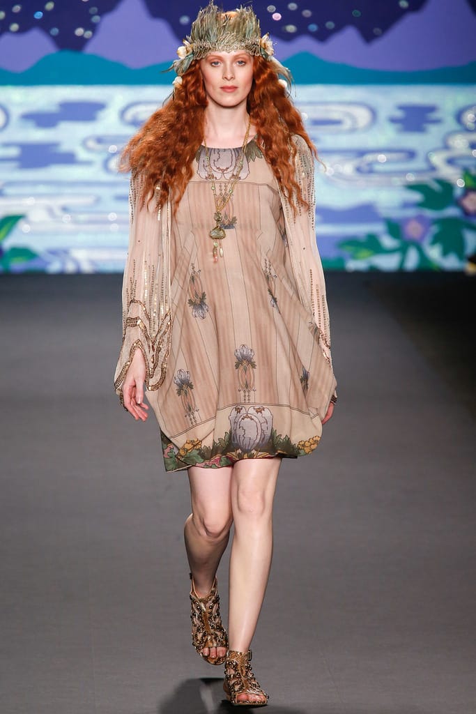 Anna Sui ŦԼ2014ϵʱװмװSuiAnna