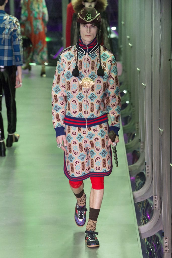 Gucci 2017ﶬз