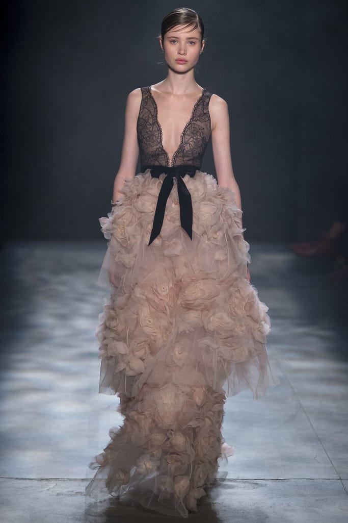 Marchesa 2017ﶬз