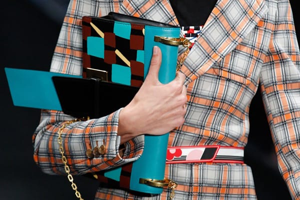 PRADA 2017¿ִϵд