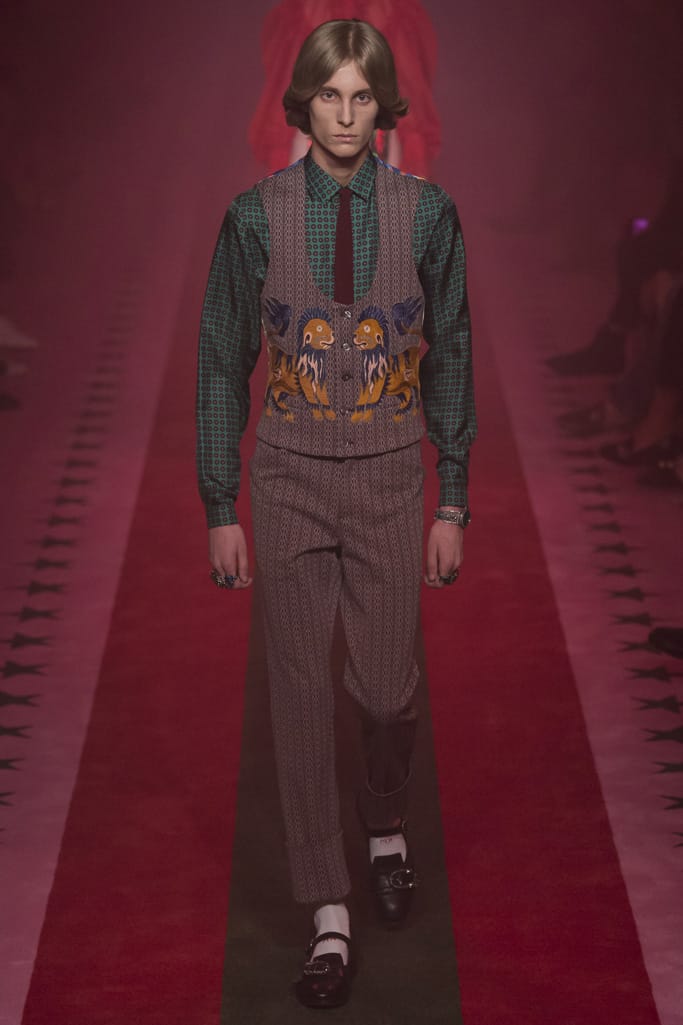 Gucci 2017з