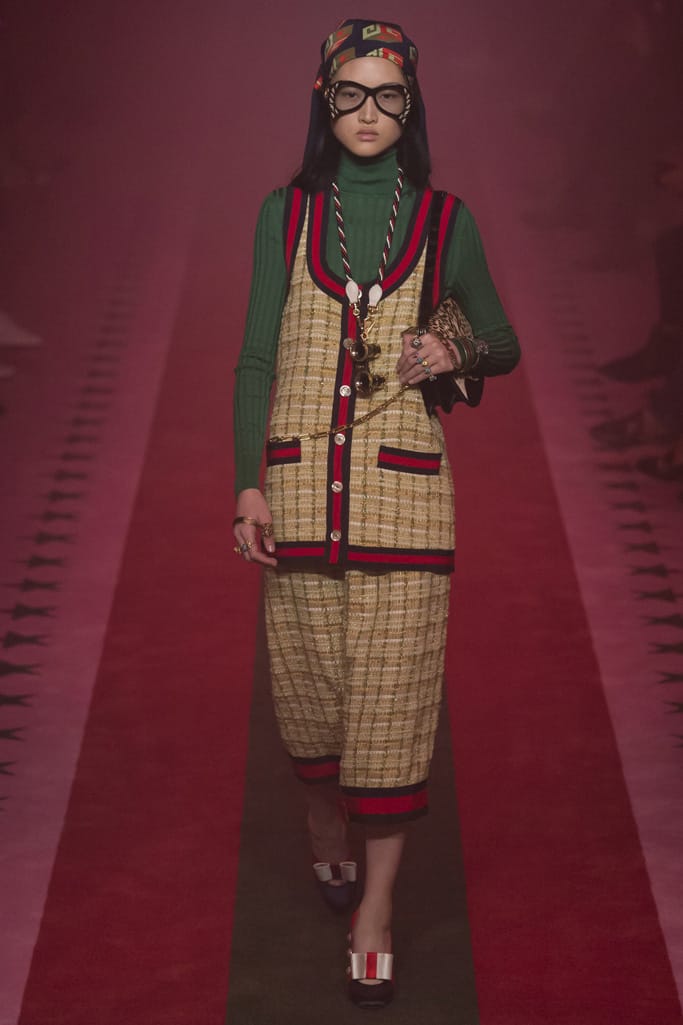 Gucci 2017з