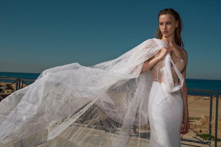 Nurit Hen Royal ߼ϵлɴ