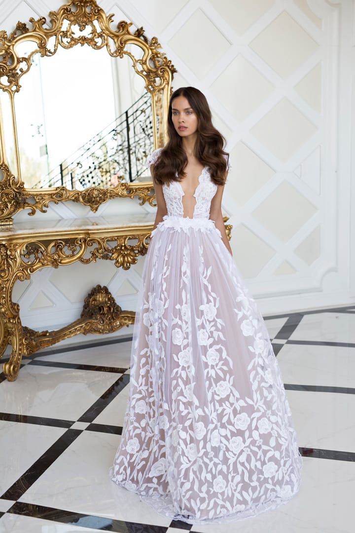 Nurit Hen Royal ߼ϵлɴ