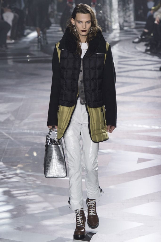 Louis Vuitton 2016ﶬз