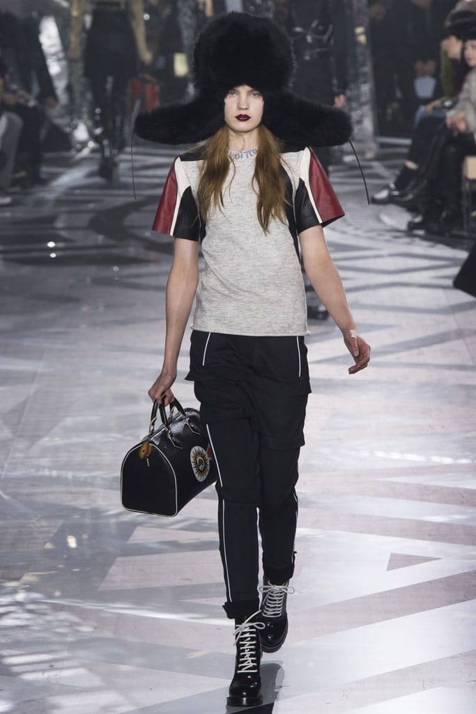 Louis Vuitton 2016ﶬз