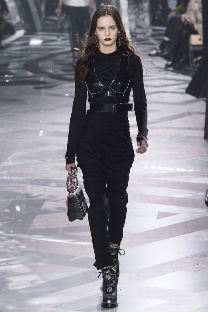 Louis Vuitton 2016ﶬз