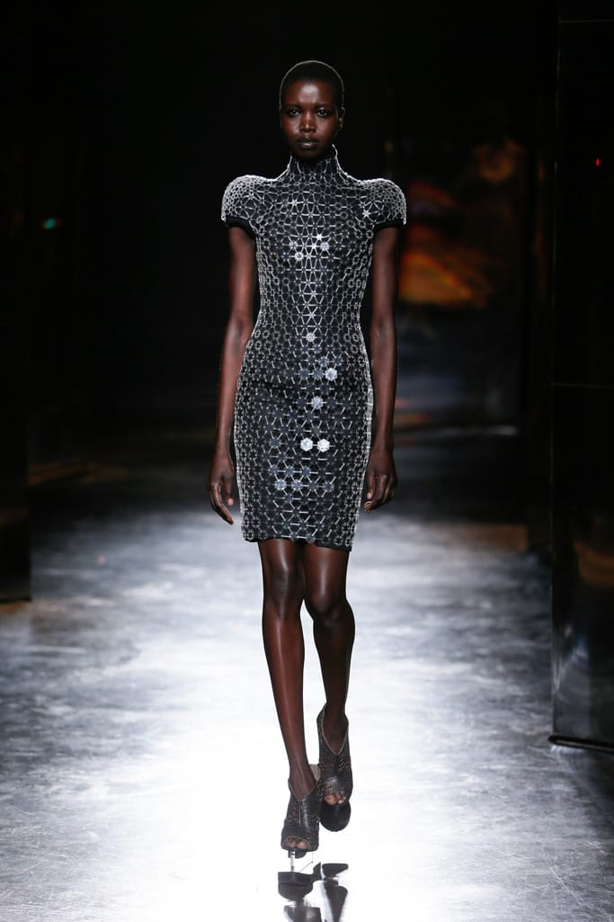 Iris Van Herpen 2016ﶬз