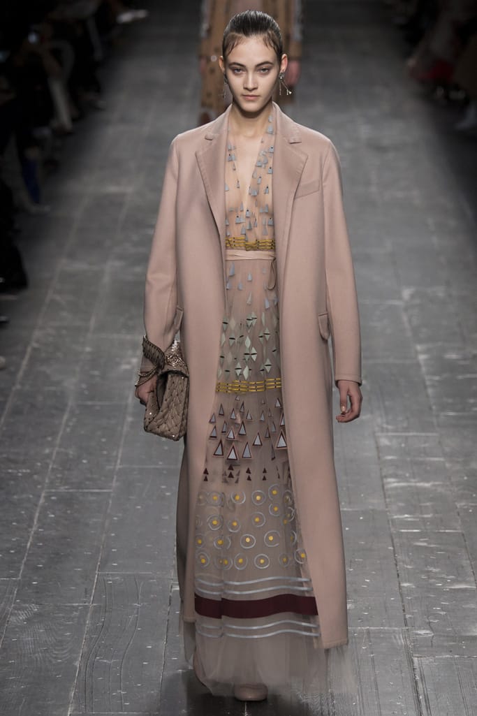 Valentino 2016ﶬз