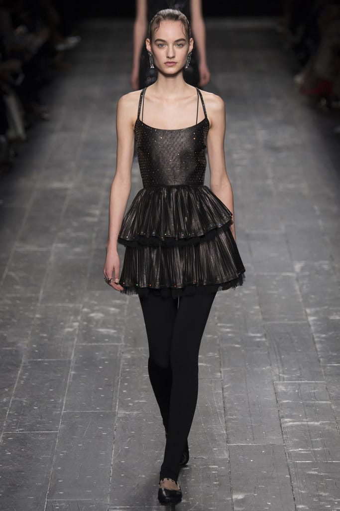 Valentino 2016ﶬз