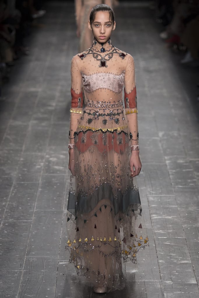 Valentino 2016ﶬз