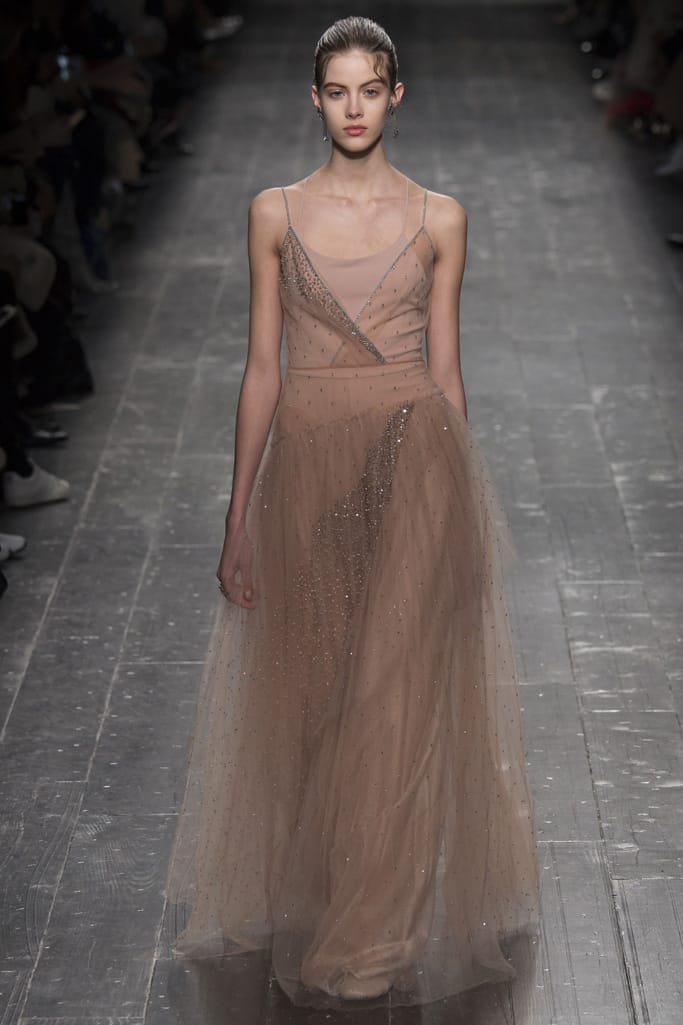 Valentino 2016ﶬз