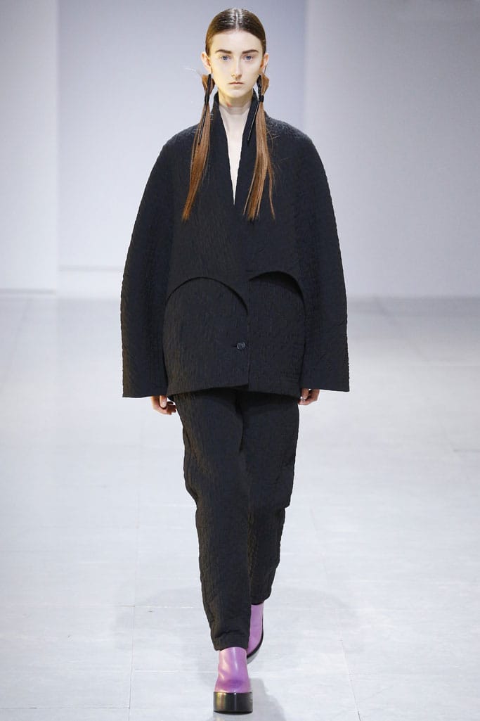 Chalayan 2016ﶬз