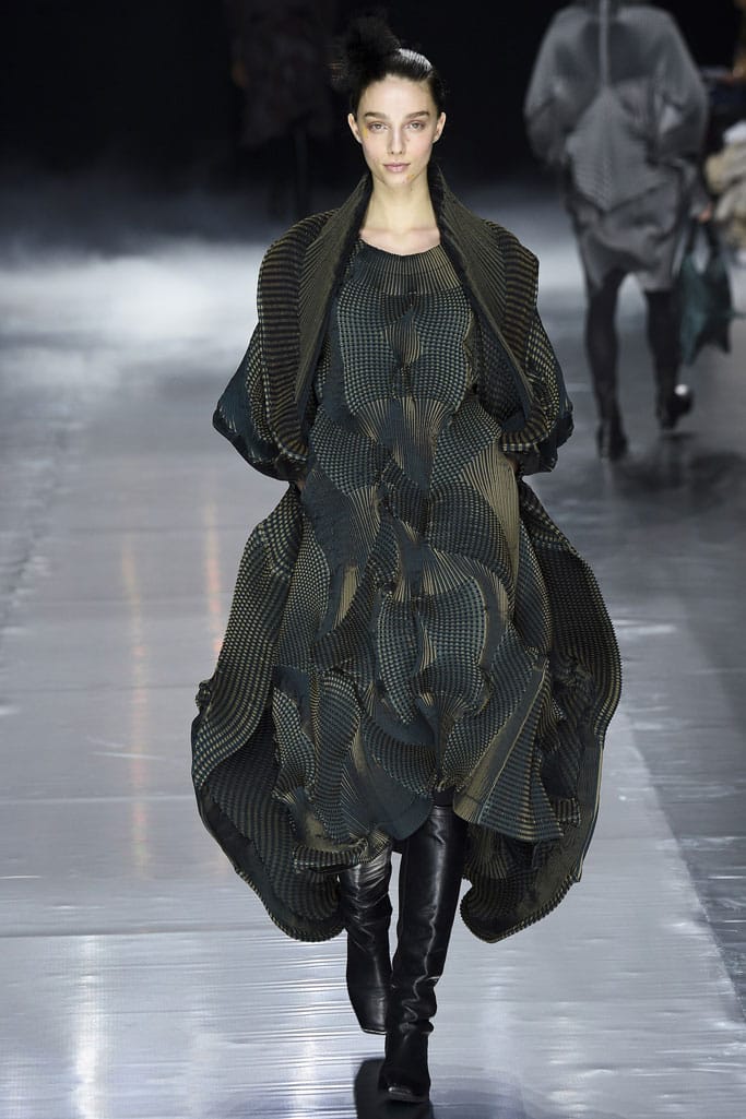 Issey Miyake 2016ﶬз