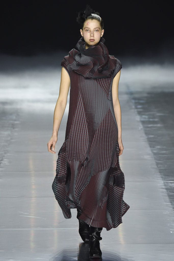 Issey Miyake 2016ﶬз