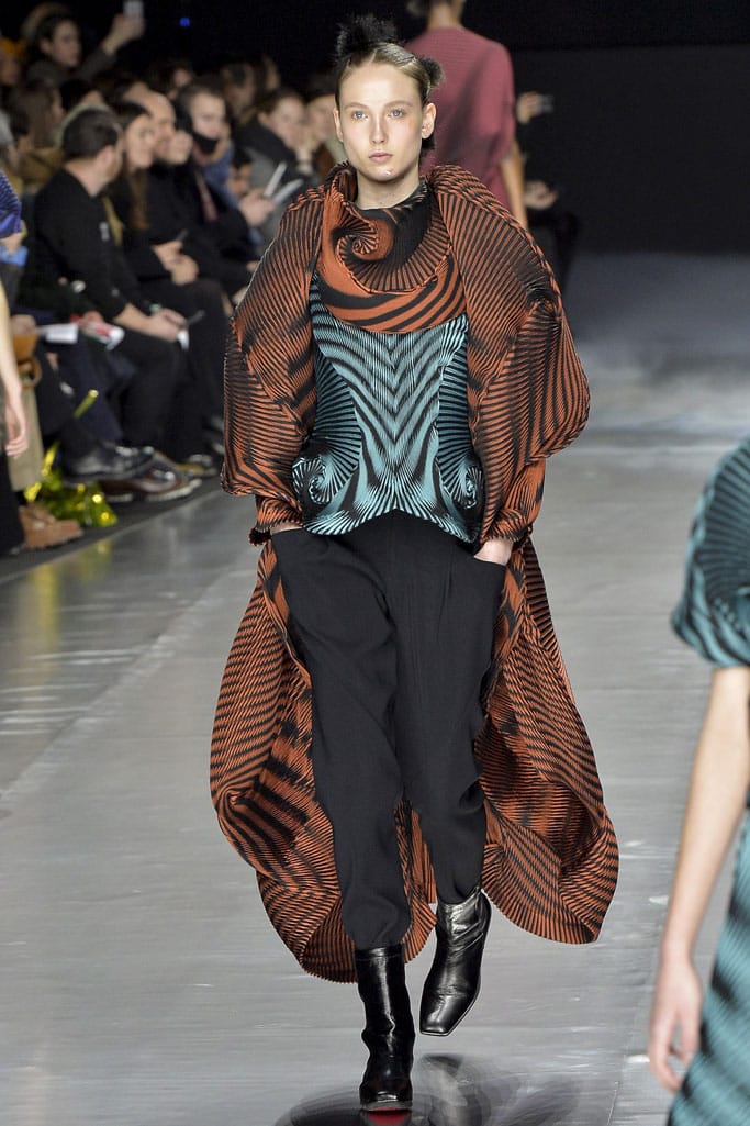 Issey Miyake 2016ﶬз