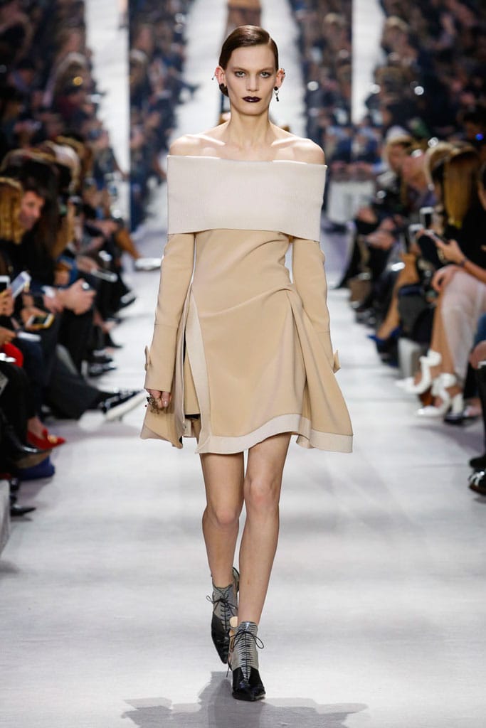 Christian Dior 2016ﶬз