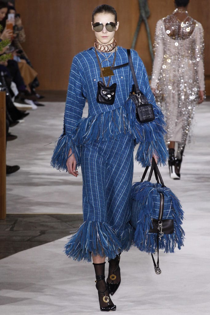 Loewe 2016ﶬз