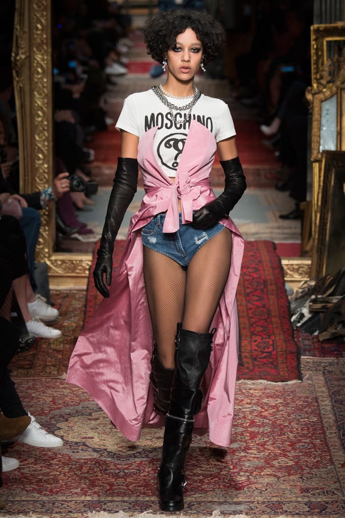 Moschino 2016ﶬз