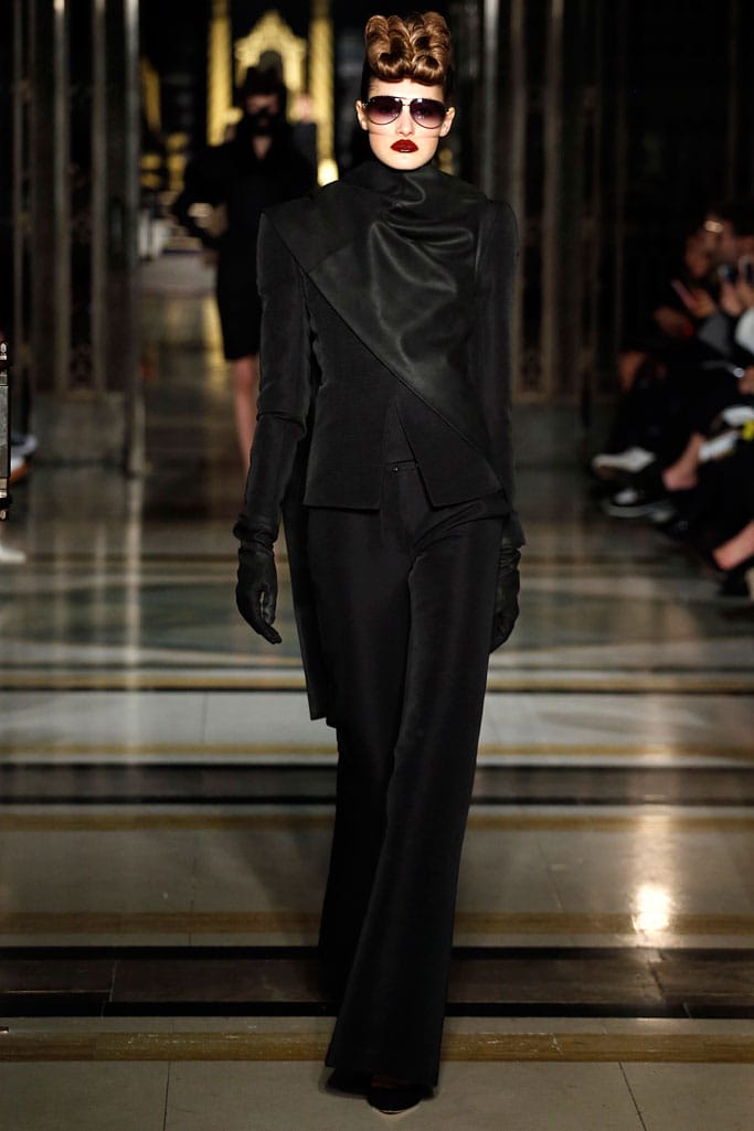 Gareth Pugh 2016ﶬз