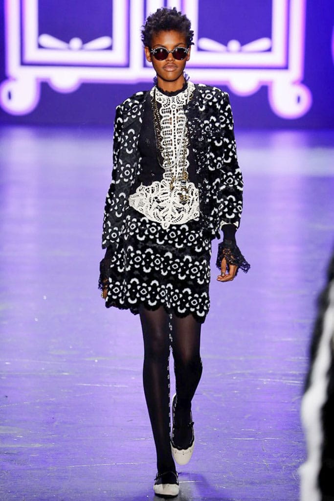 Anna Sui 2016ﶬз