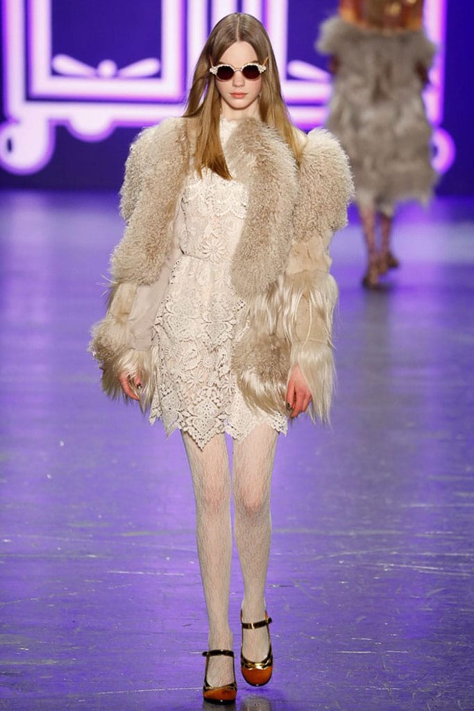 Anna Sui 2016ﶬз