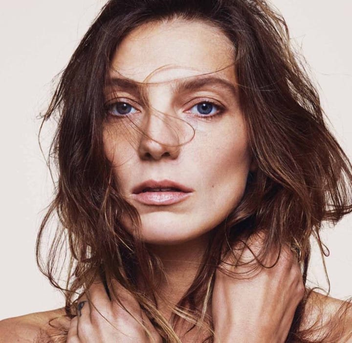 Daria WerbowyMarie Clair20163º