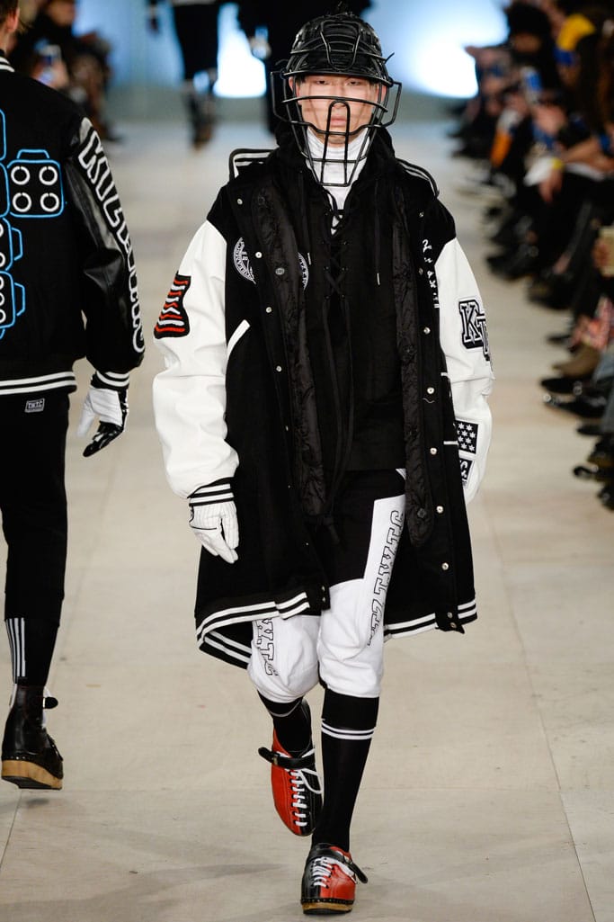 KTZ 2016ﶬװз