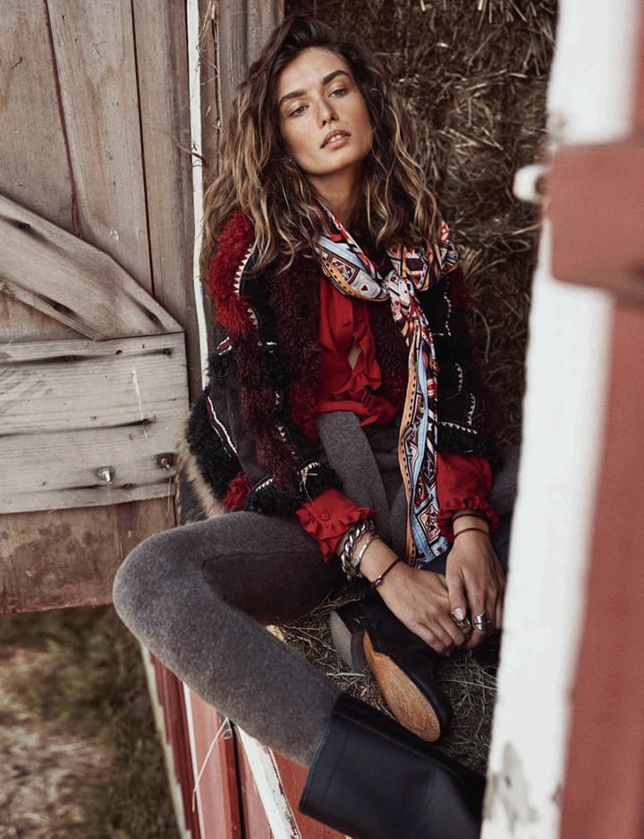 Andreea DiaconuVogue201510º