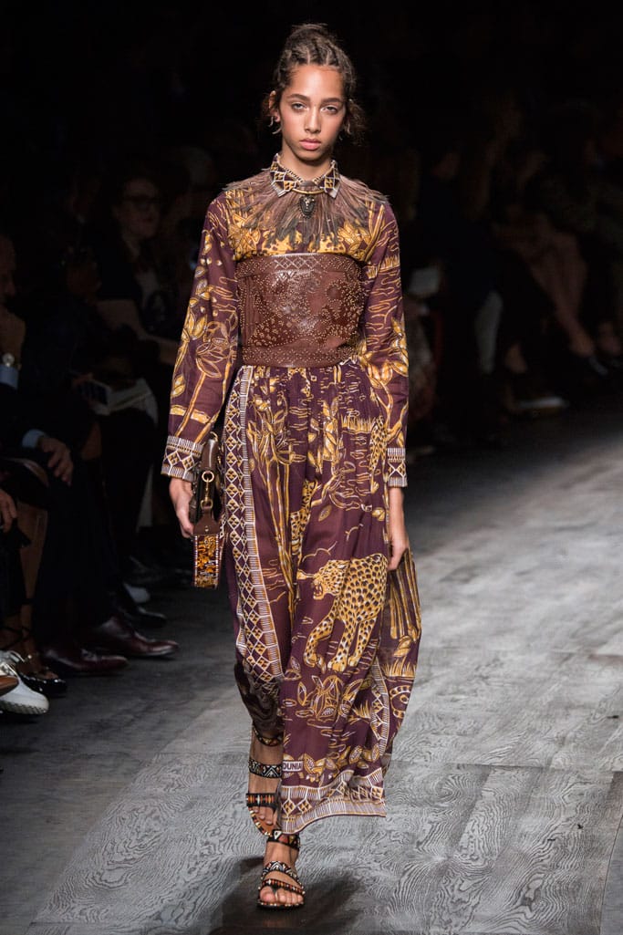 Valentino 2016з