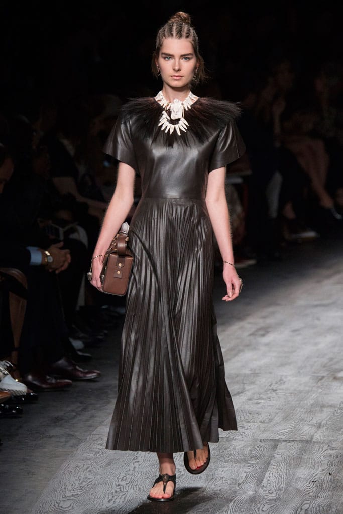 Valentino 2016з