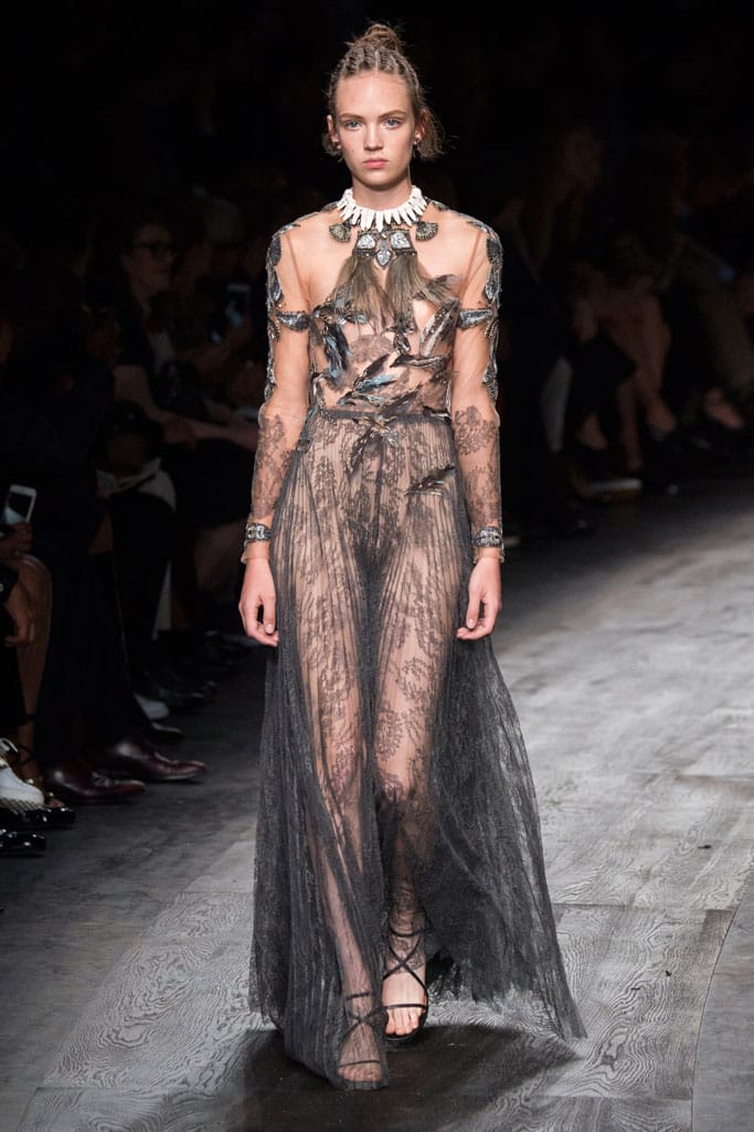 Valentino 2016з