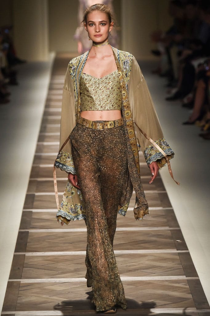 Etro 2016з