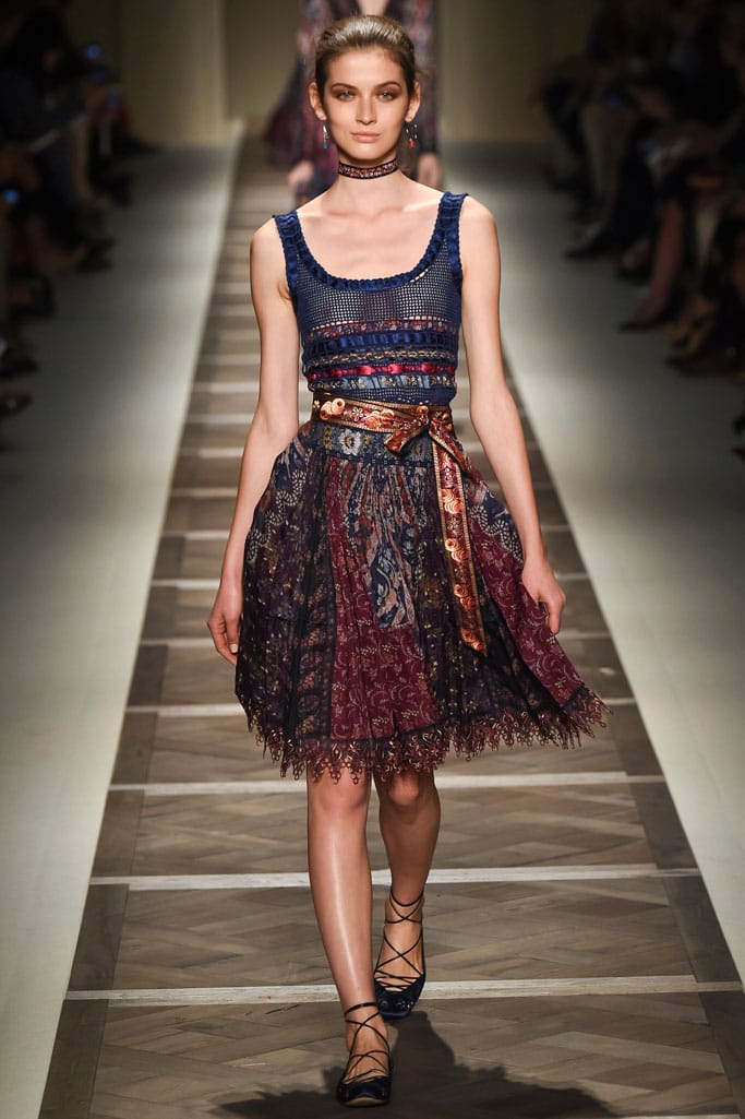 Etro 2016з