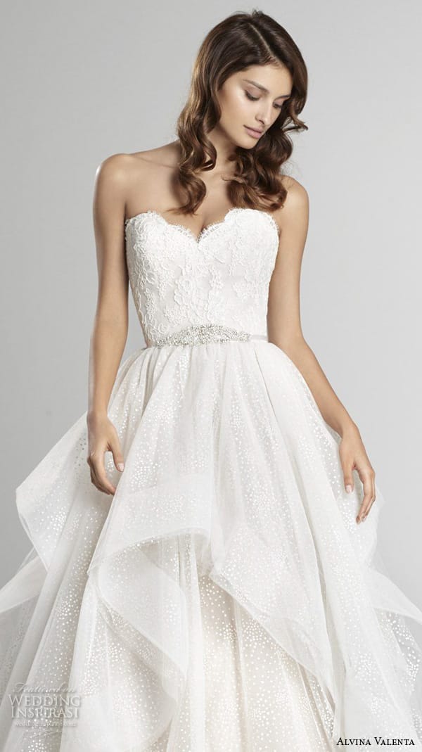 Alvina Valenta 2015ﶬɴϵ