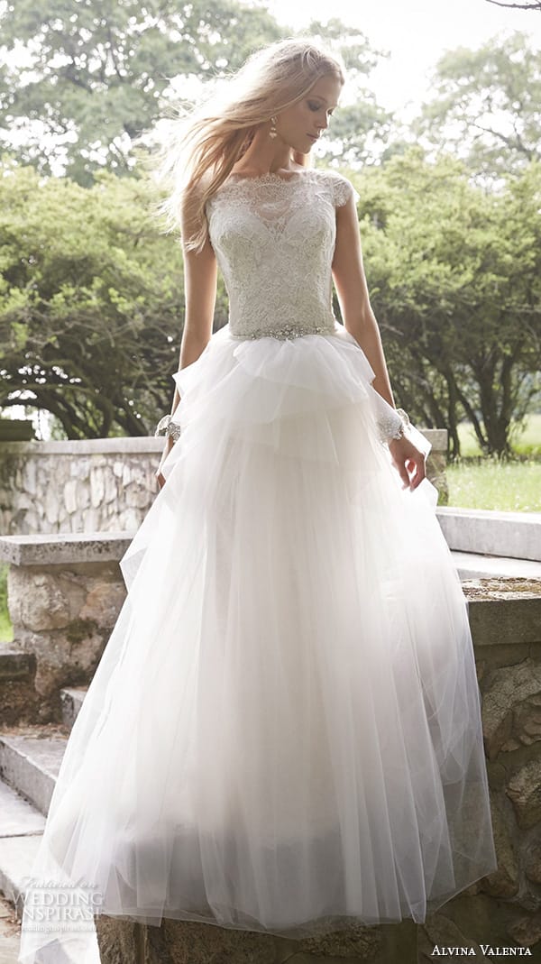 Alvina Valenta 2015ﶬɴϵ