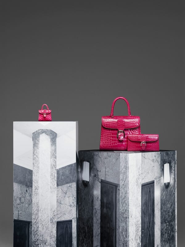 Delvaux 2015ﶬƷ ʿϵ