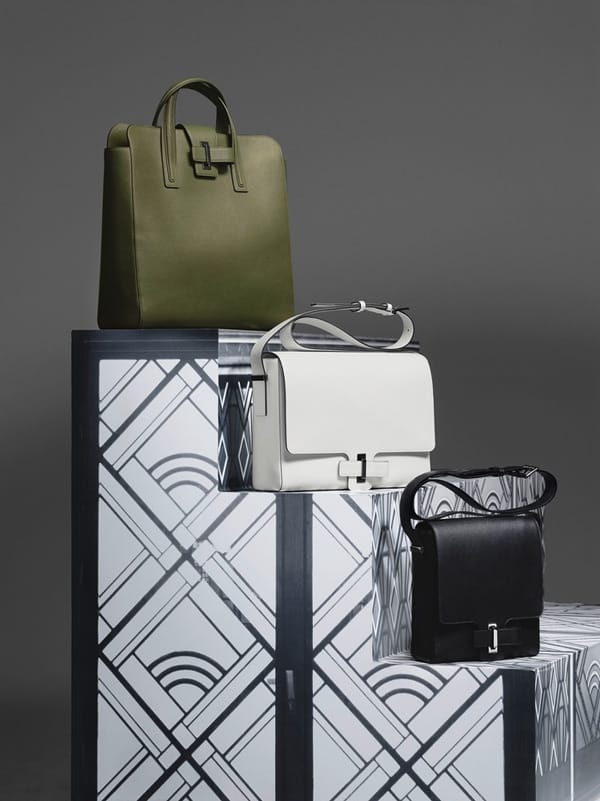 Delvaux 2015ﶬƷ ʿϵ