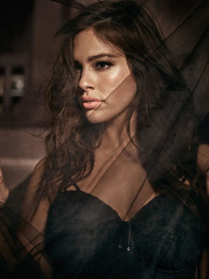 Ashley Graham ϵйƬ