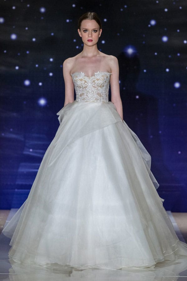 Reem Acra 2016ϵлɴ