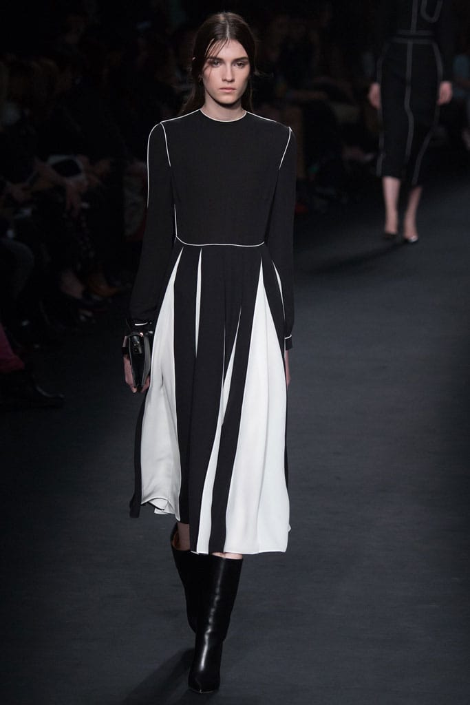 Valentino 2015ﶬз