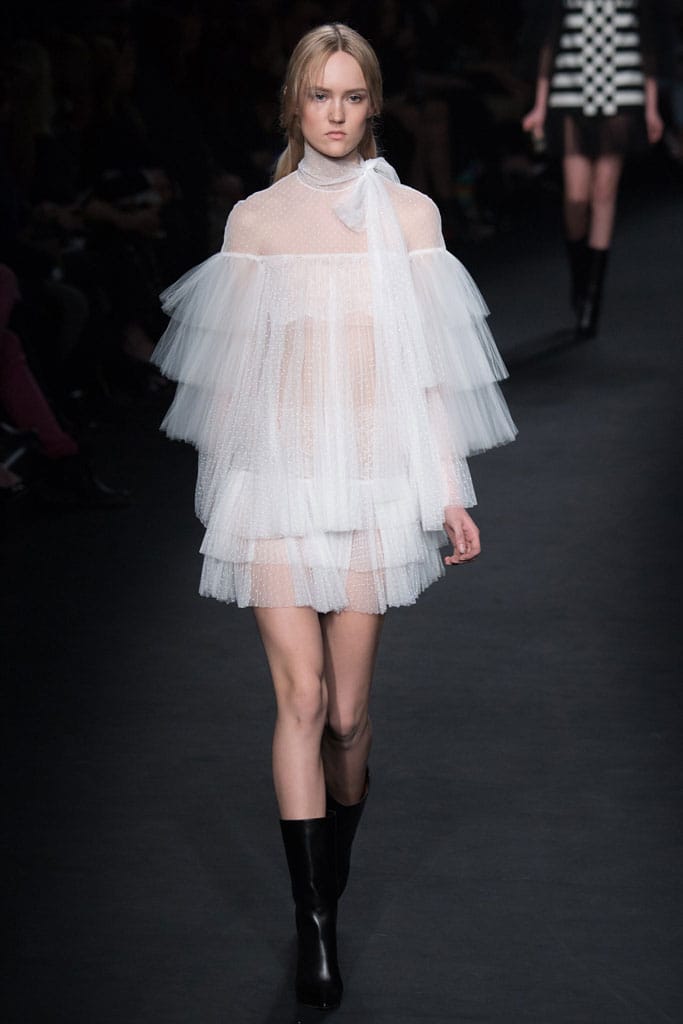 Valentino 2015ﶬз